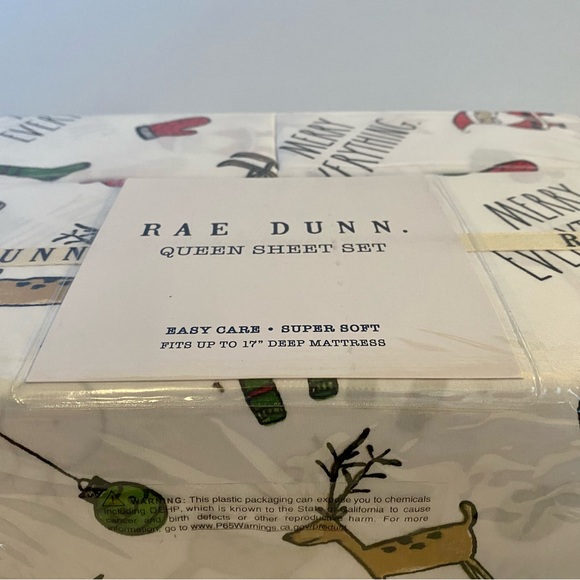Rae Dunn “Merry Everything” Queen Sheet Set - Picture 3 of 3